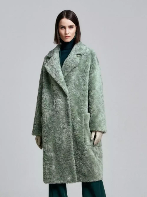 Шуба женская из шерсти мериноса чебурашка тедди, зеленая, SilverFox