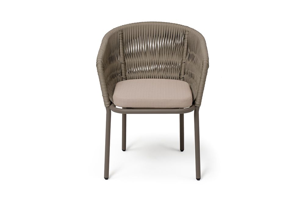 "Бордо" стул плетеный из роупа (колос), каркас алюминий бежево-серый (RAL7006) муар, роуп серо-коричневый 23мм, ткань Mossle бежевая