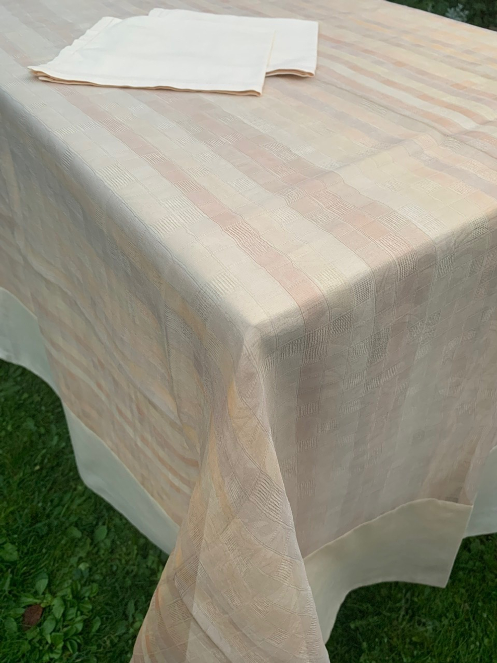 Скатерть 180x320 и 18 салфеток Palombella Carla сливочные