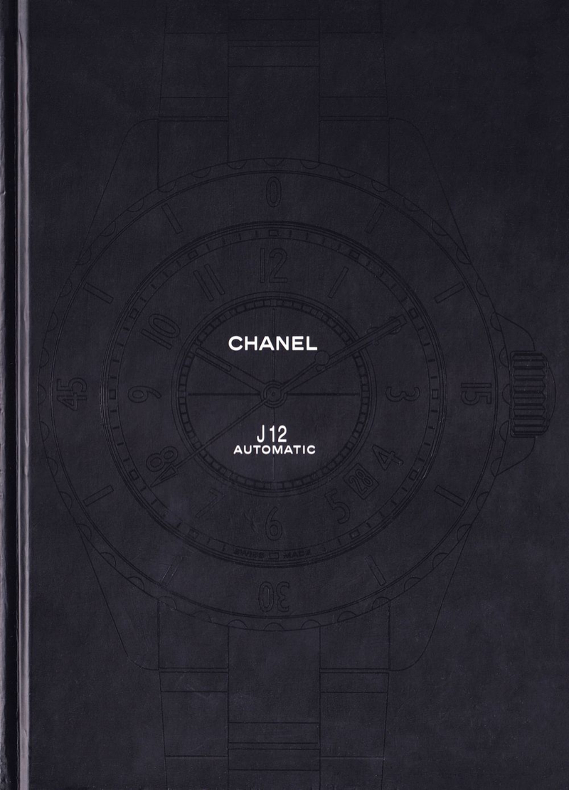 Часы Chanel J12: Мгновение вечно