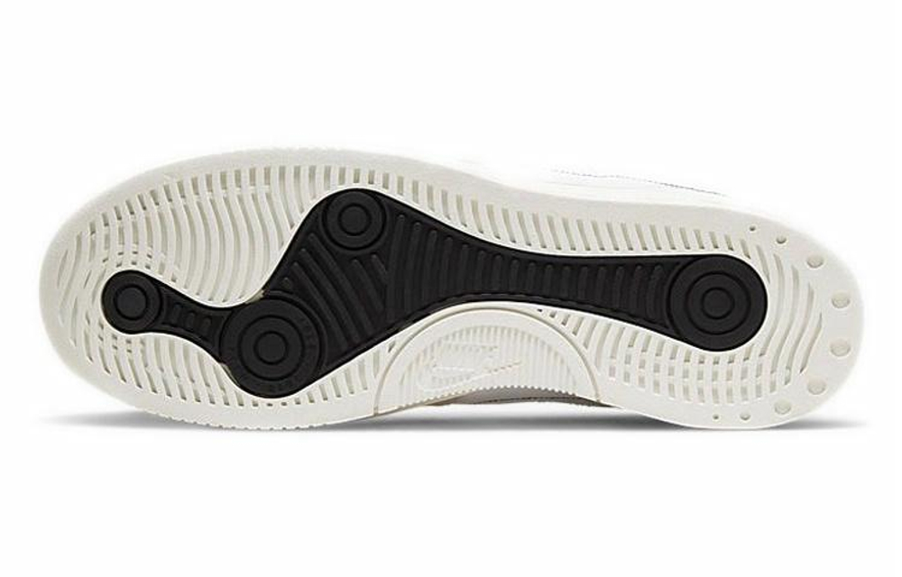 Кроссовки Nike Squash Type