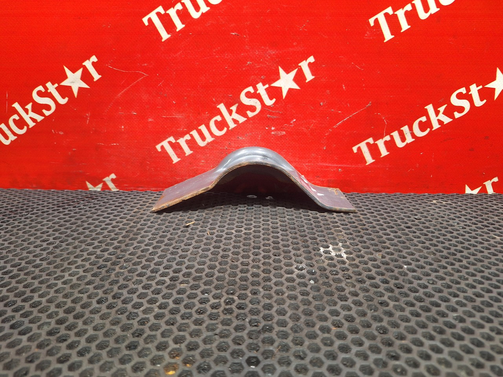 Кронштейн крыла заднего 2018г.