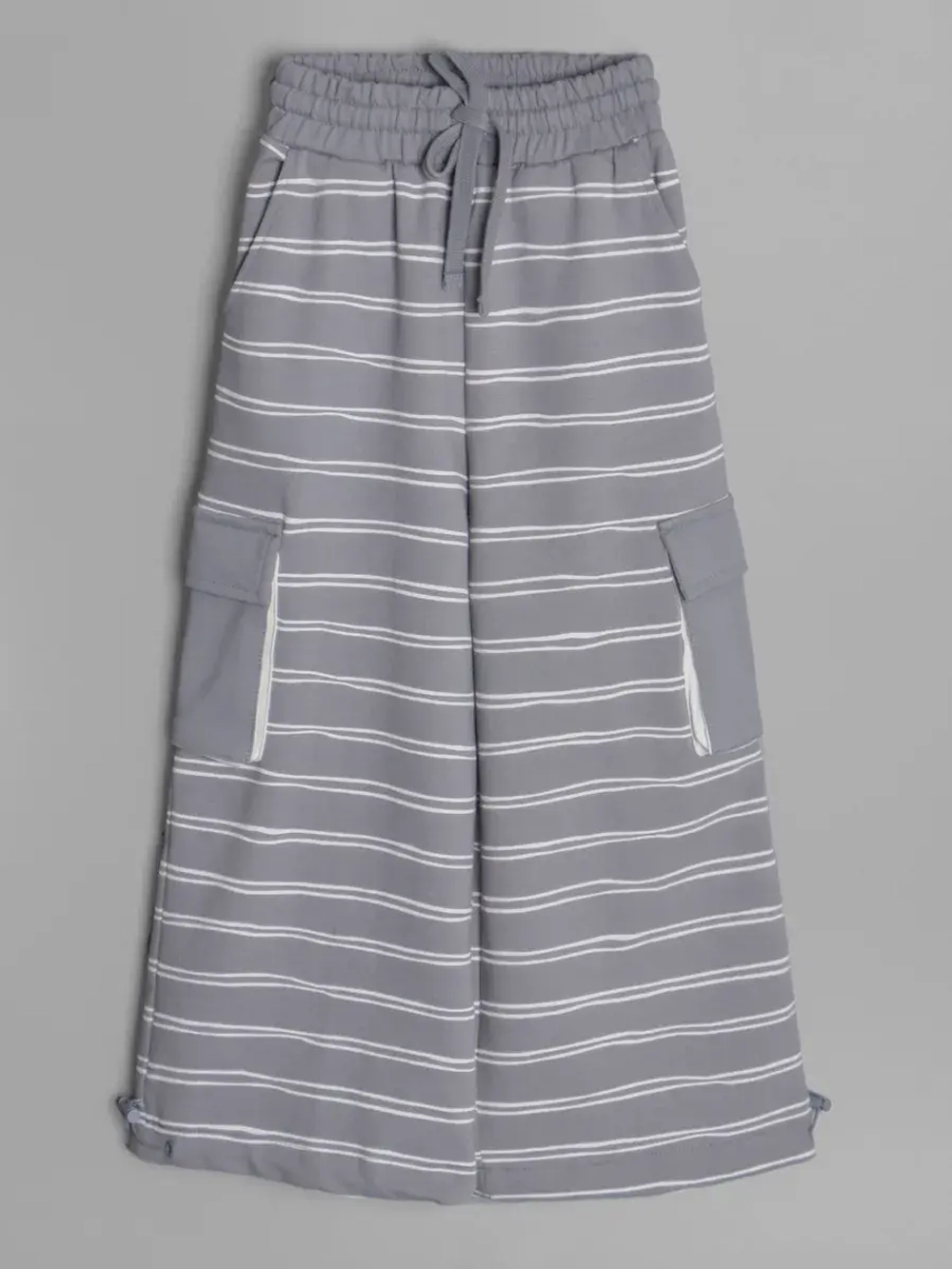 Спортивный костюм для девочки в школу