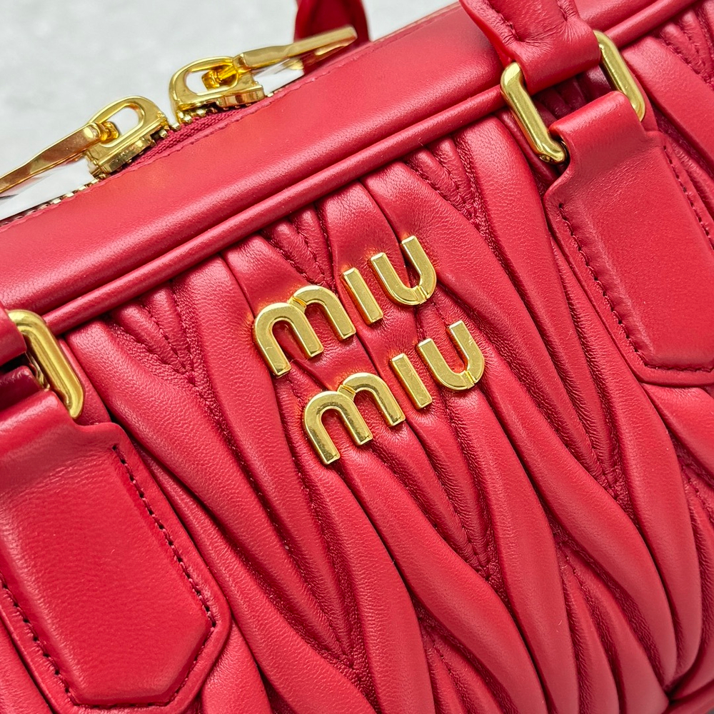 Miu Miu Arcadie Bag M 27 cm