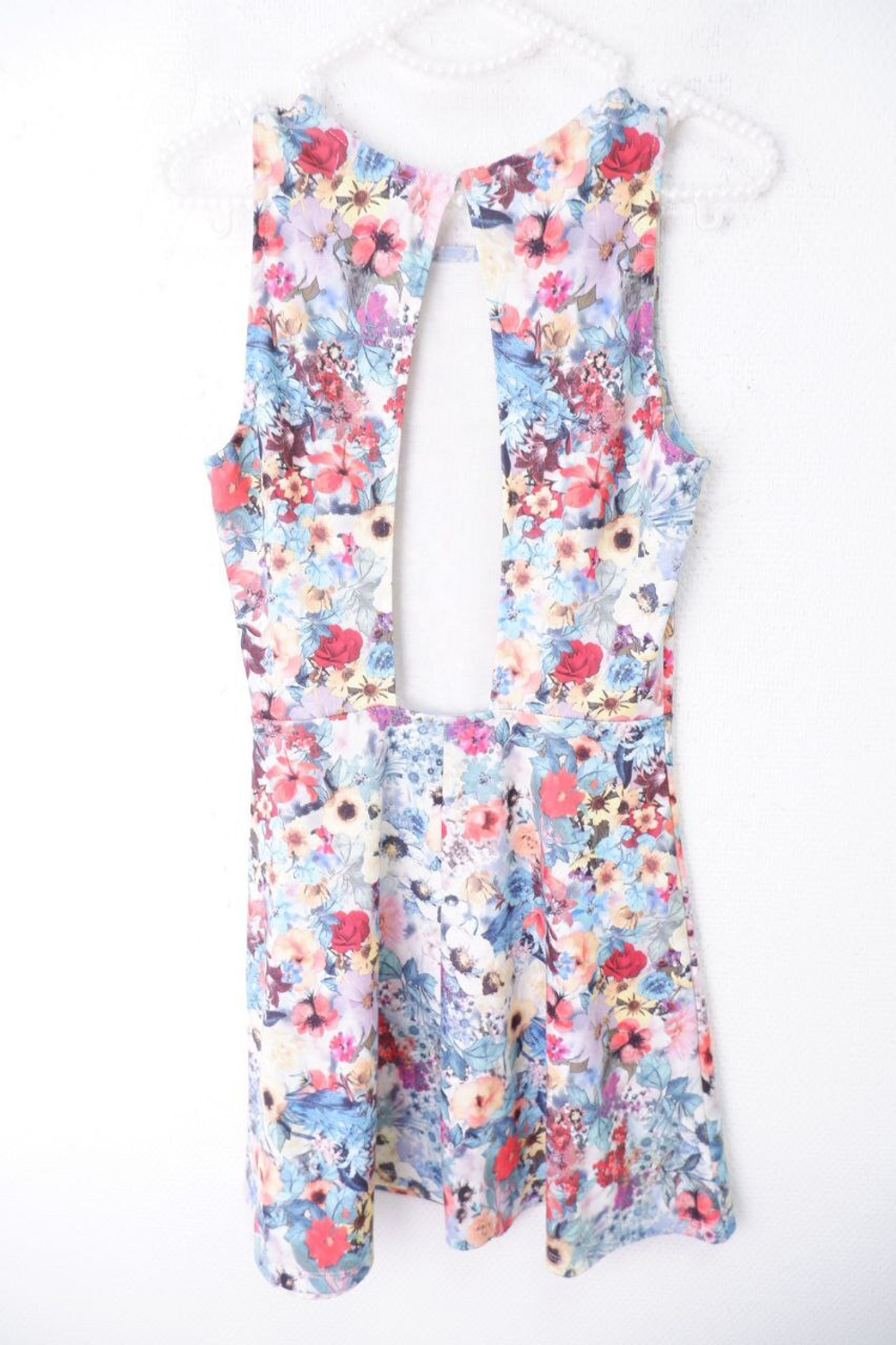 Платье Pull&Bear яркое 46 размер