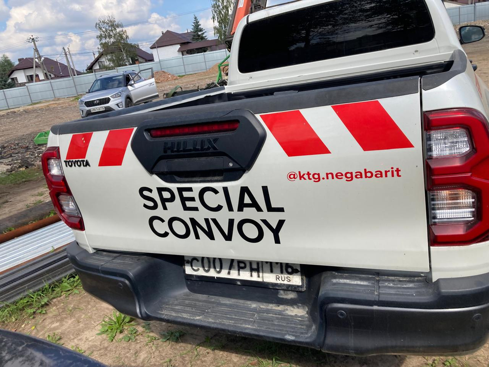 Toyota HILUX Комфорт 2.8d АКП