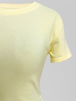 Футболка Jinli однотонная асимметричная с рюшами и разрезом сбоку