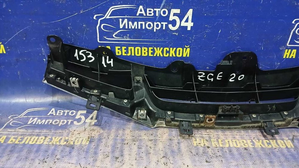 Решетка радиатора TOYOTA WISH 2009-2012