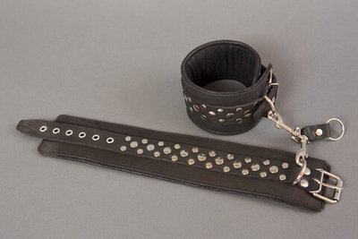 Наручники на мягкой подкладке