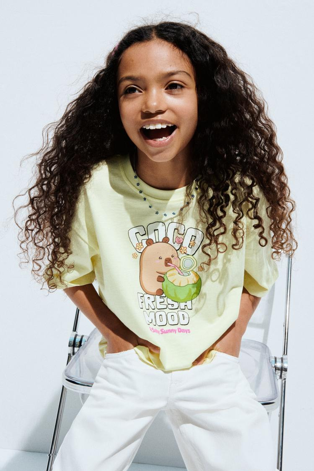 ZARA ФУТБОЛКА С ПРИНТОМ CAPIBARA CAPYFUN ©, ЛАЙМОВЫЙ