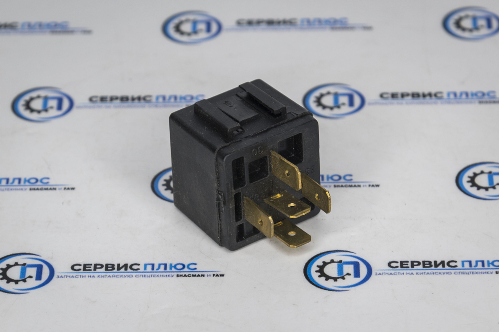 Реле 5-контактов 3741070-240