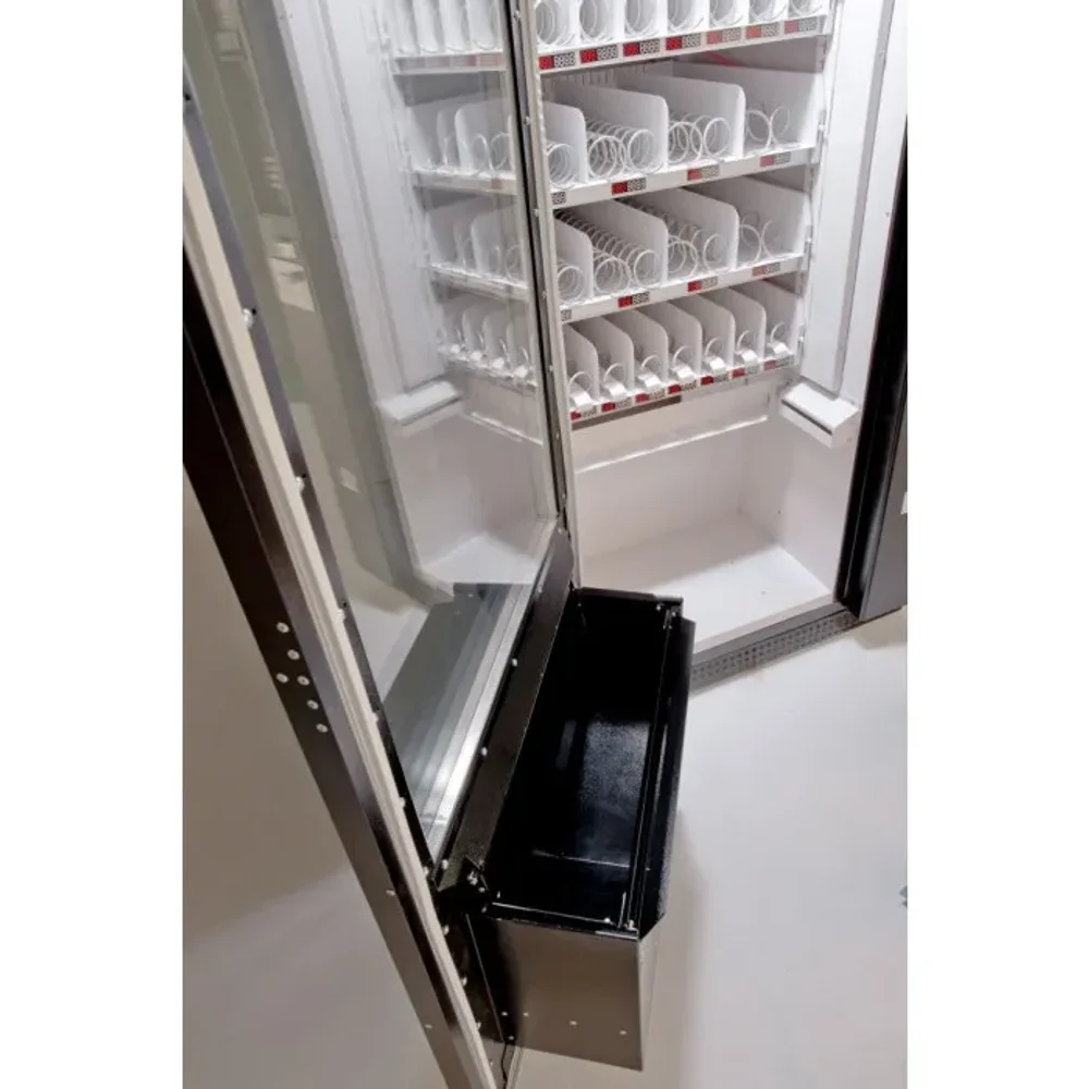 Универсальный торговый автомат на 864 товара