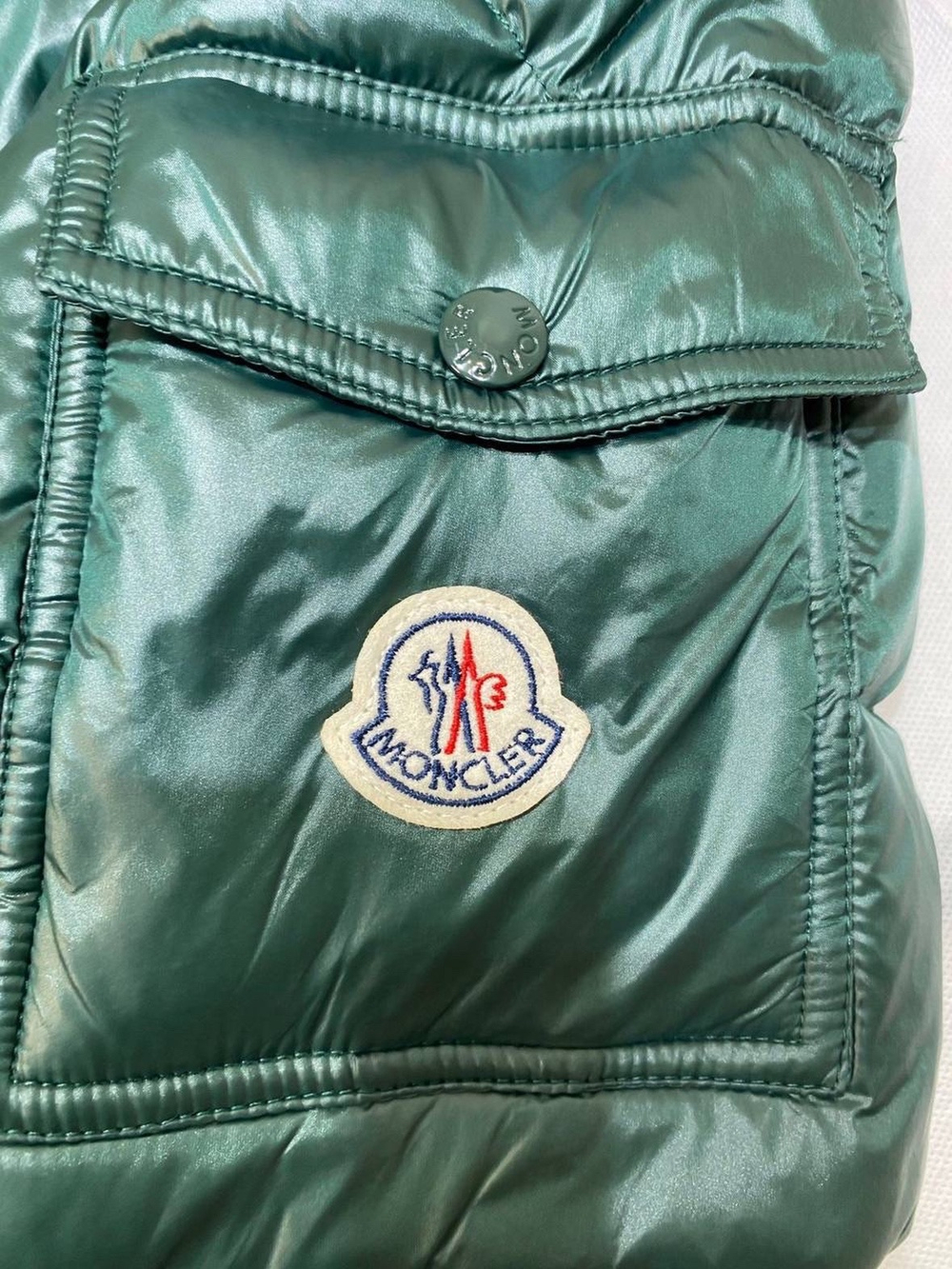Пуховик Moncler