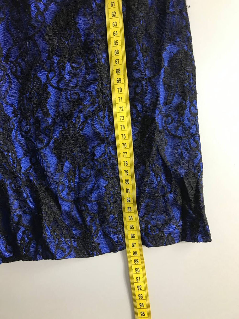 Платье Zolla насыщенного цвета, маркировка XS, визуально 42 размер