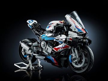 LEGO Technic 42130 BMW M 1000 RR