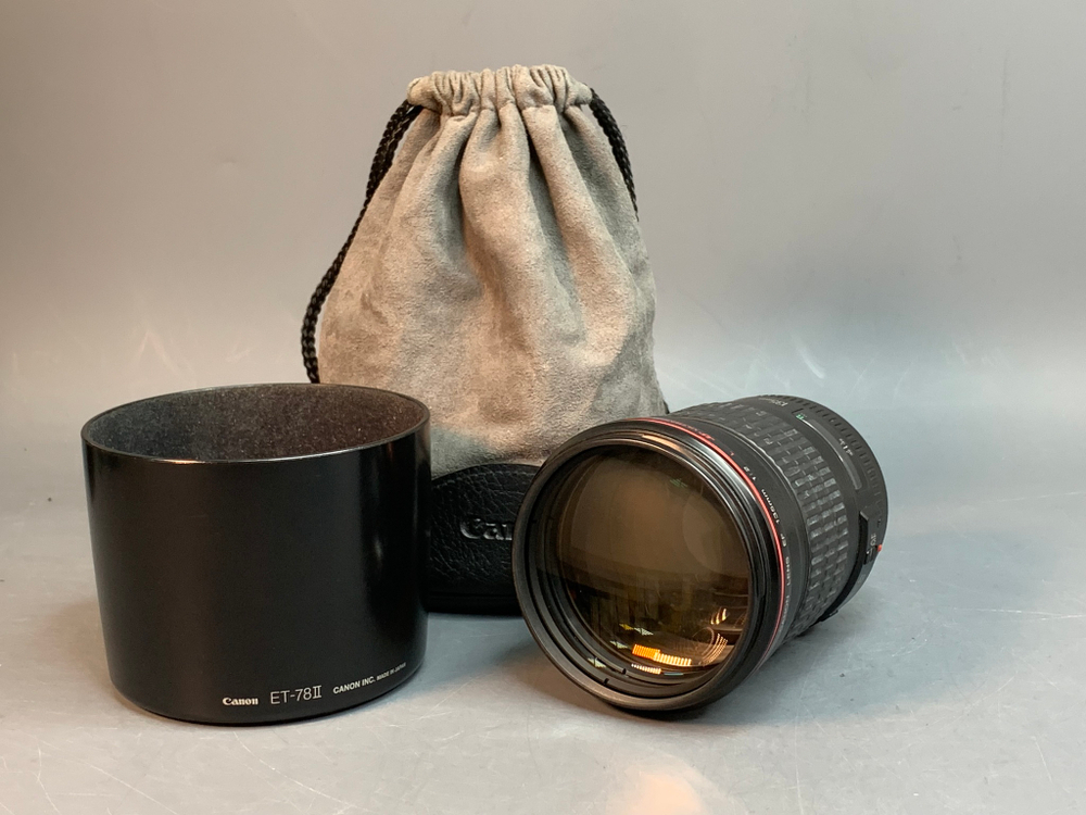 Canon EF 135mm f/2L USM