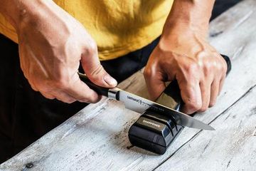 Точилка двухфункциональная Samura KSS-2000