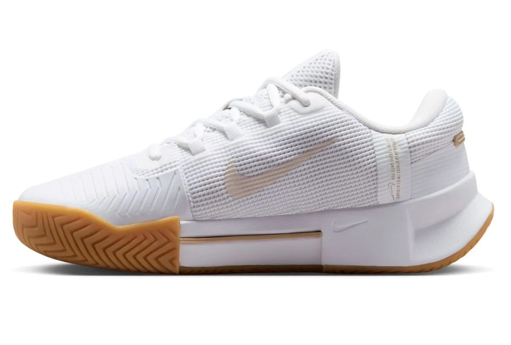 Женские Кроссовки теннисные Nike Zoom GP Challenge 1.5 - white/lt orewood/summit white
