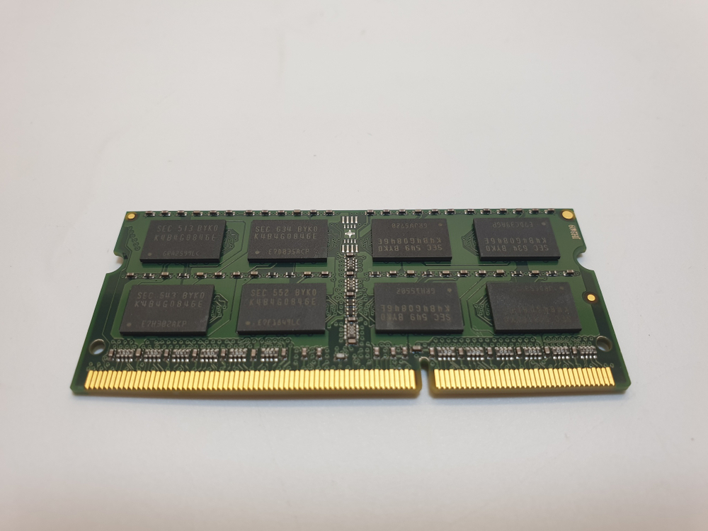 DDR3L 8Gb 1600 Mhz So-Dimm 2Rx8 M471B1G73BH0-YK0