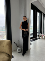 Платье из вискозы со стойкой макси черное