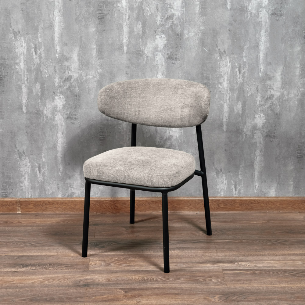 Стул Lucas 2 латте шенилл с чёрными ножками