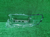 Стекло фары правое Toyota Land Cruiser 200 (2015-2021) LED