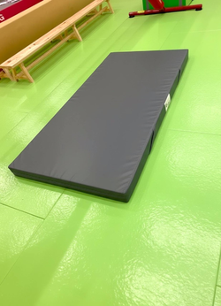 Мат "Гимнастический" - чехол Оксфорд - наполнение облегченный поролон - 2x1x0.1м - ПОДКИДНОЙ