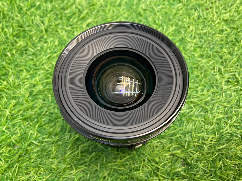 Canon FD 20mm 2.8