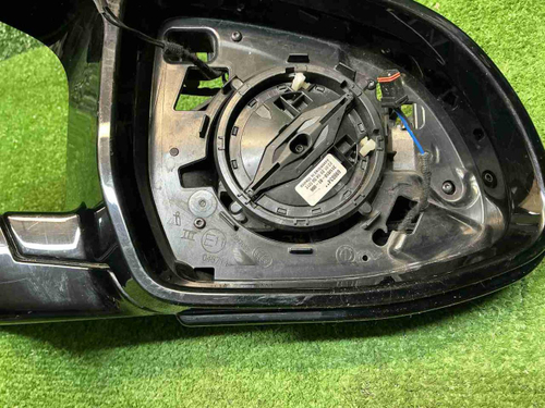 Зеркало правое BMW X6 F96 (2019-н.в.) 9 контактов