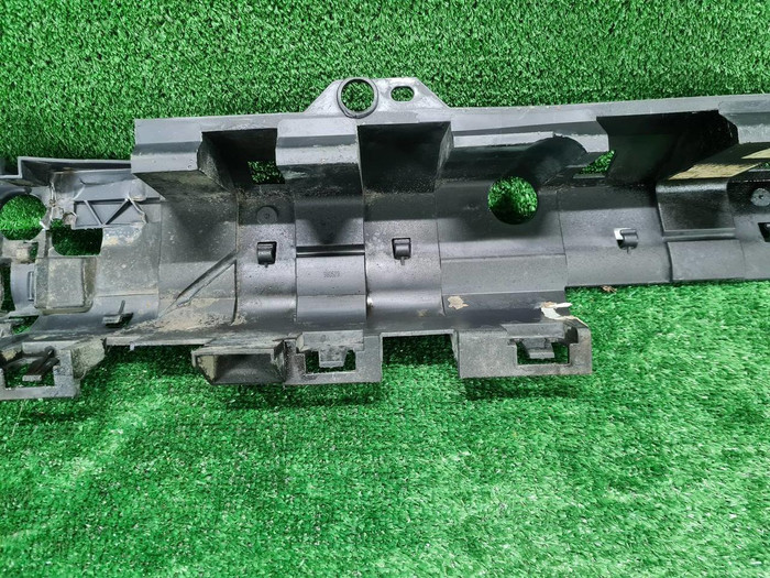 Кронштейн заднего бампера Mercedes V W639 (2010-2014)