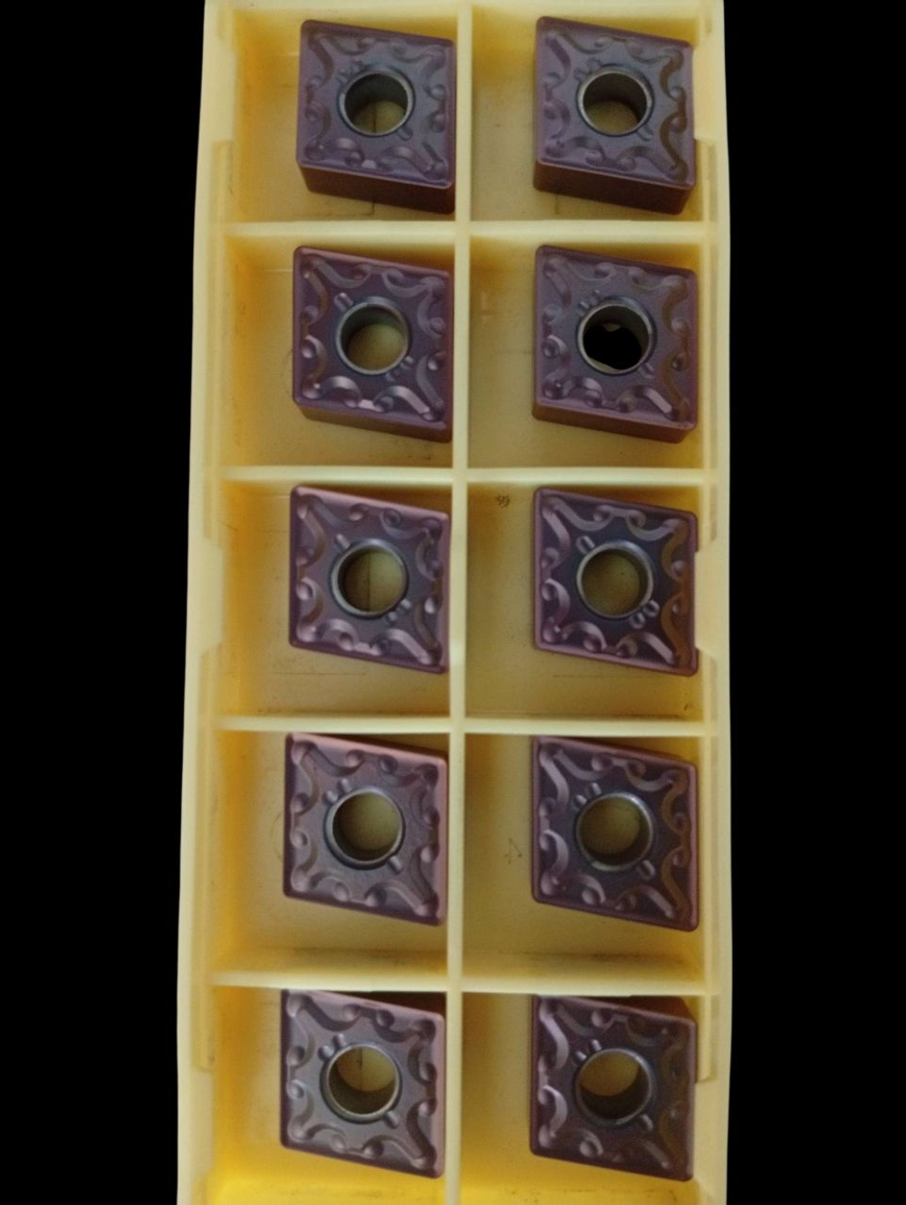 Пластина токарная CNMG120408-MA RW1027-2шт