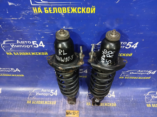 Стойка задняя правая TOYOTA PRIUS 1998