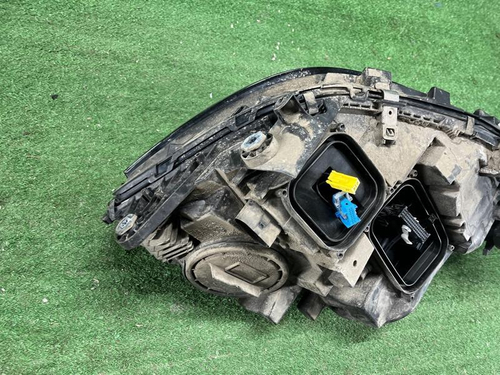 Фара правая Mercedes GLS X166 (2015-2019) LED