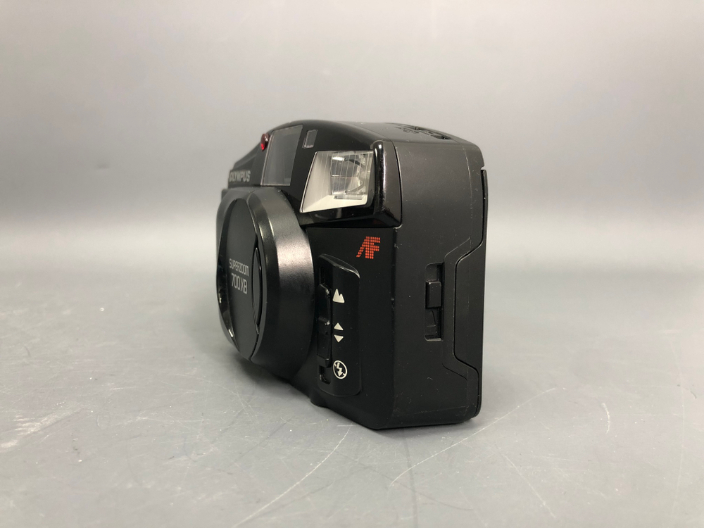 Olympus Superzoom 700 XB