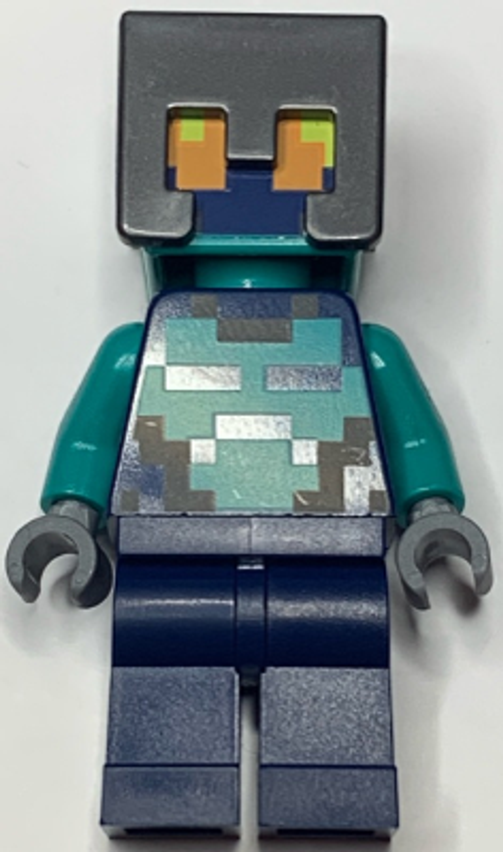 Минифигурка LEGO min119 Авантюрист Нижнего мира