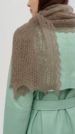 Оренбургский пуховый палантин П3-15050-03 серый