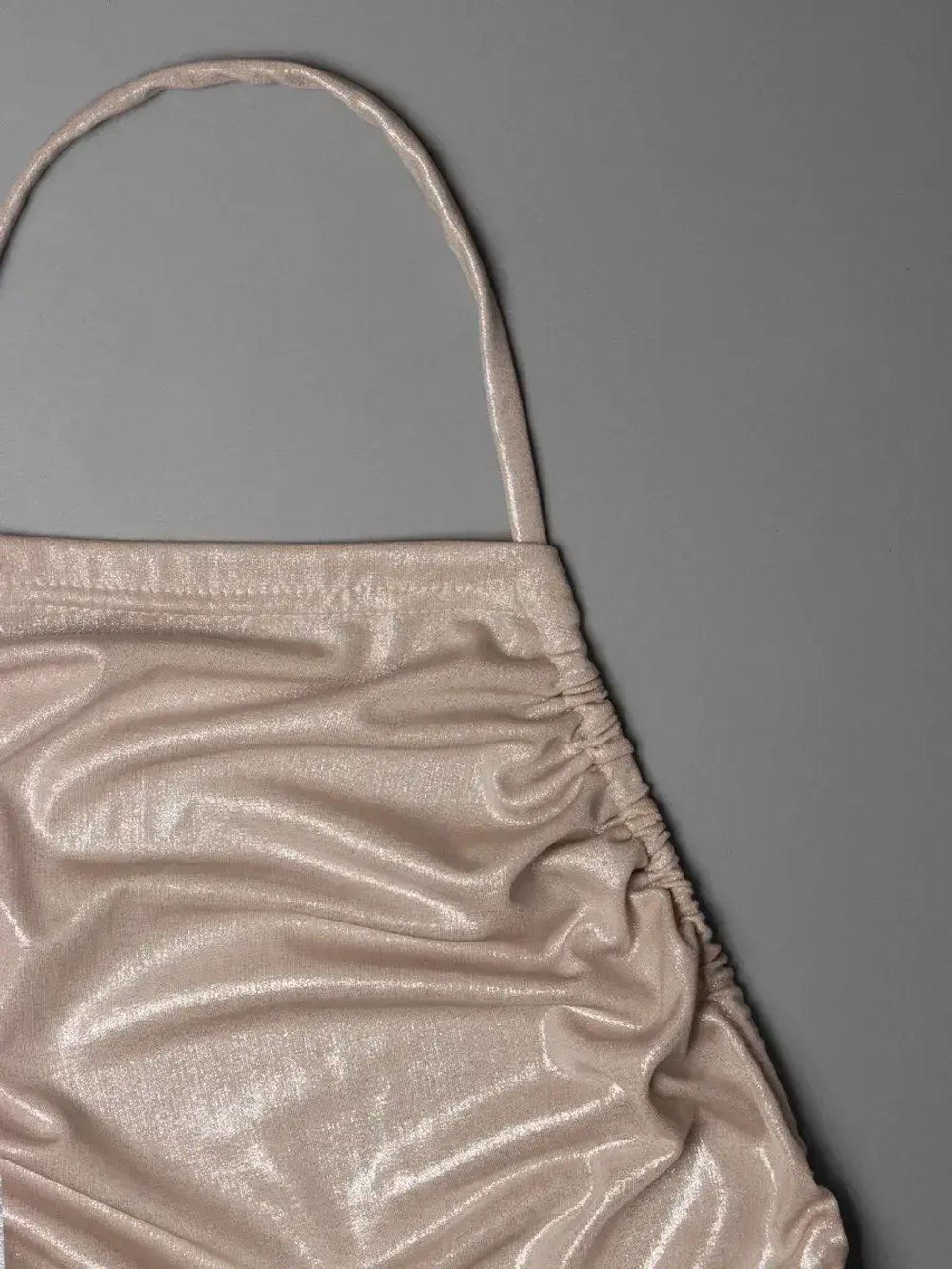 Летний топ для девочки на завязках