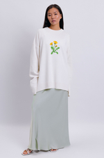 Джемпер с вышивкой