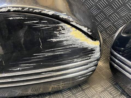 Кофры боковые Yamaha XV1900 Corbin (оригинал,дефект) 053445