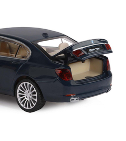 Машина "АВТОПАНОРАМА" BMW 760LI, синий, 1/34, свет, звук, инерция, в/к 17,5*13,5*9 см