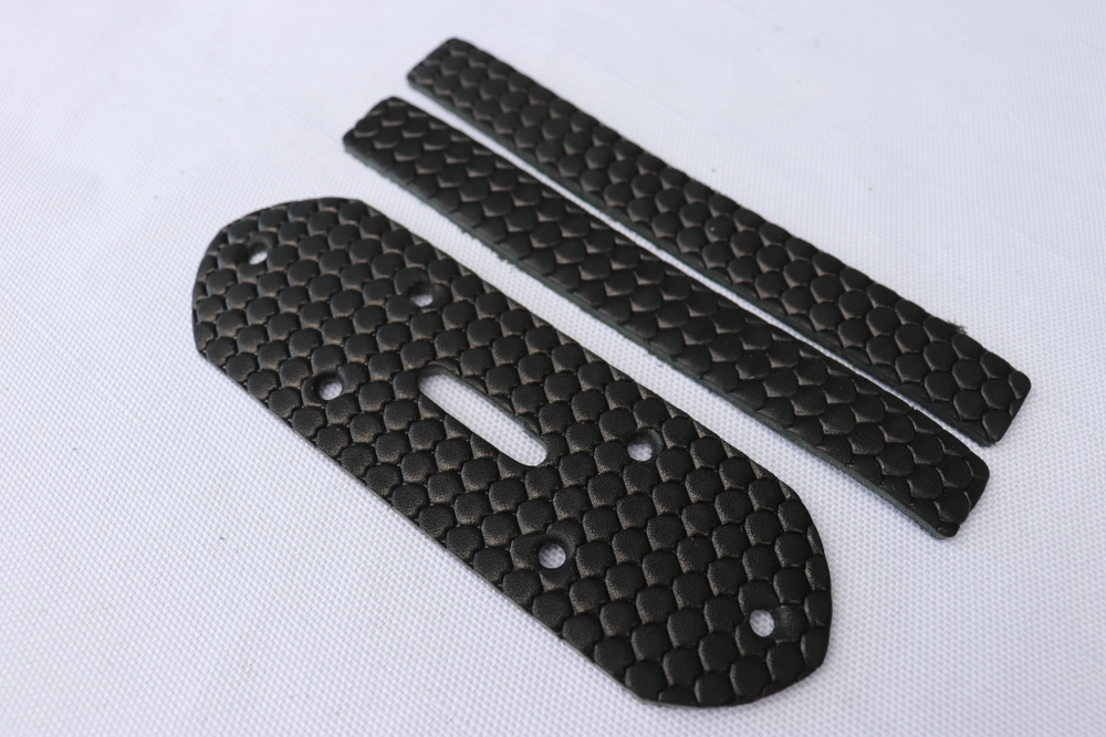 Комплект: запряжник + 2 тренчика с отделкой