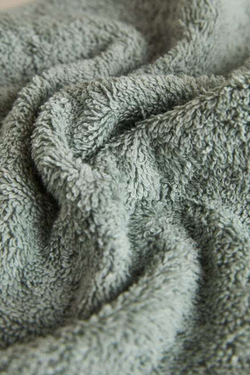 ZARA HOME ХЛОПКОВОЕ ПОЛОТЕНЦЕ (НАБОР ИЗ 3 ШТУК), СИНЕ-ЗЕЛЕНЫЙ