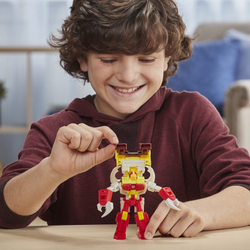 Hasbro Transformers Cyberverse - 1-шаговый автобот Repugnus E7073