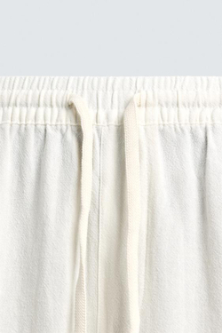 ZARA БЕРМУДЫ RELAXED FIT ИЗ ВИСКОЗЫ И ЛЬНА, БЕЛЫЙ
