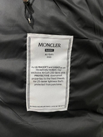 Пуховик Moncler