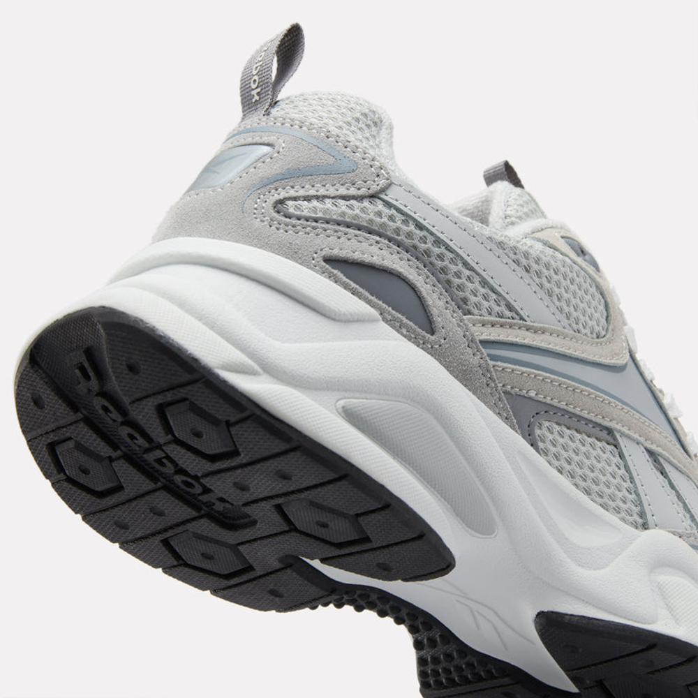 Кроссовки мужские REEBOK CHARGE RUN