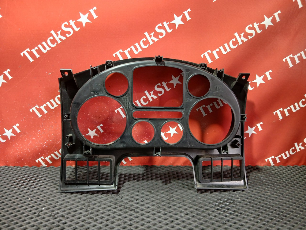 Накладка панели приборов 2017г.