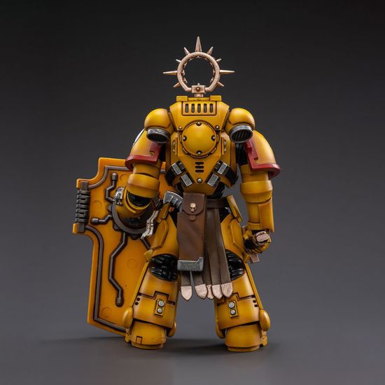 Фигурка Warhammer 40K Imperial Fists Veteran Brother Thracius