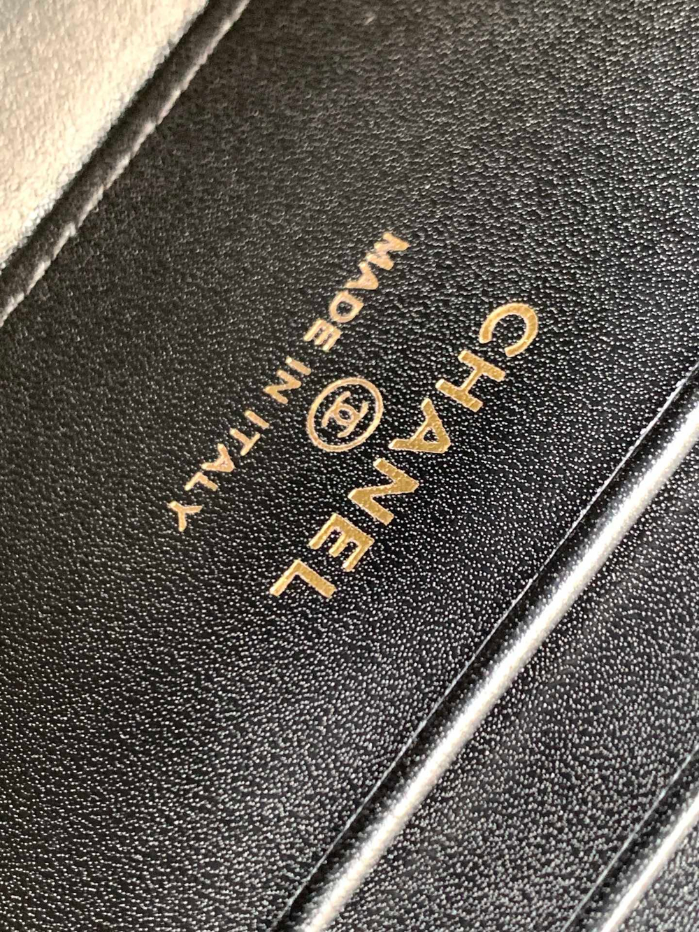 Chanel Bag 19 cm