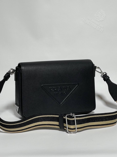 Сумка через плечо Prada